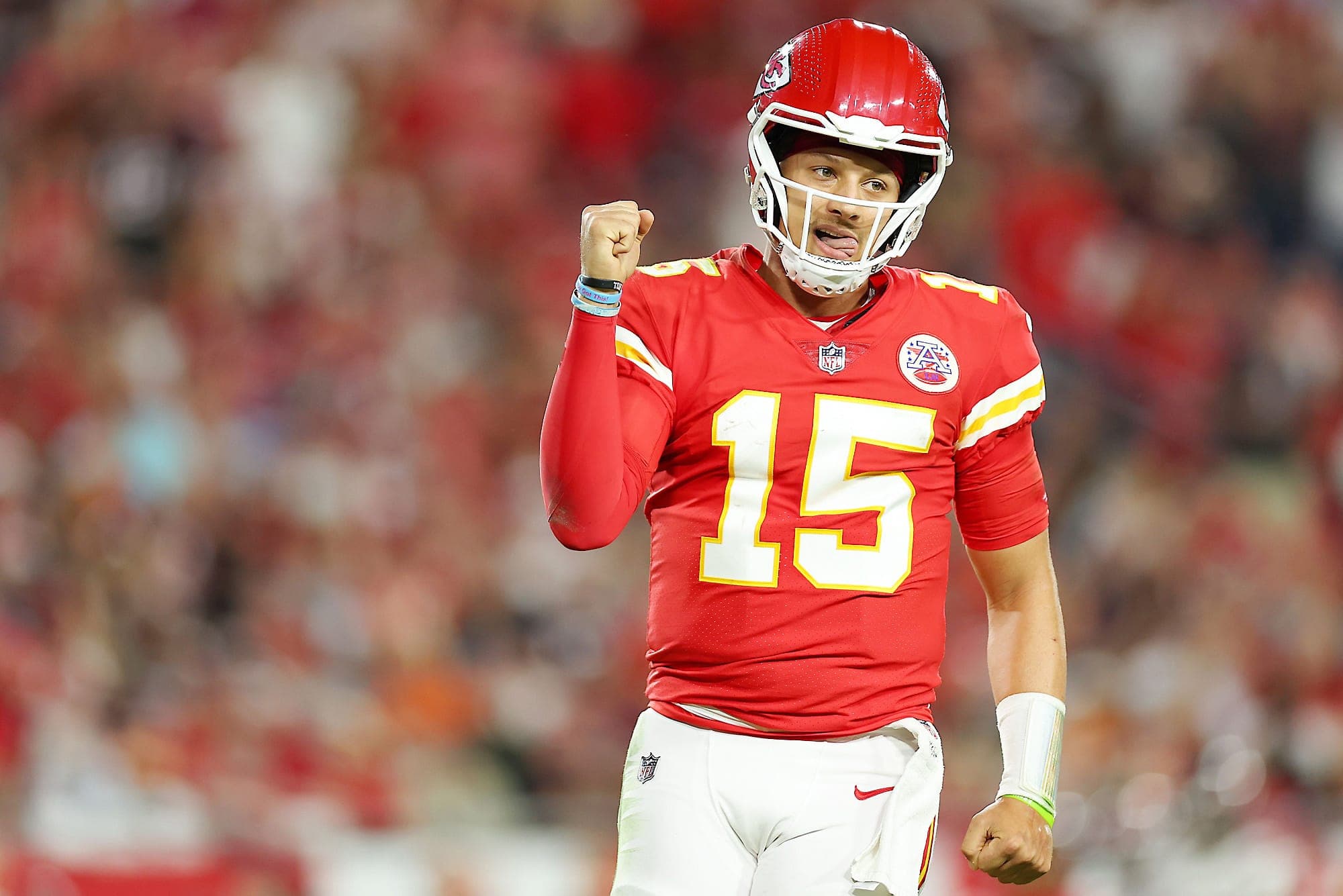 La chimie entre Patrick Mahomes et Travis Kelce ne se dément pas. L’ailier rapproché a déjà capté sept des 15 passes de touché du quart-arrière cet automne.