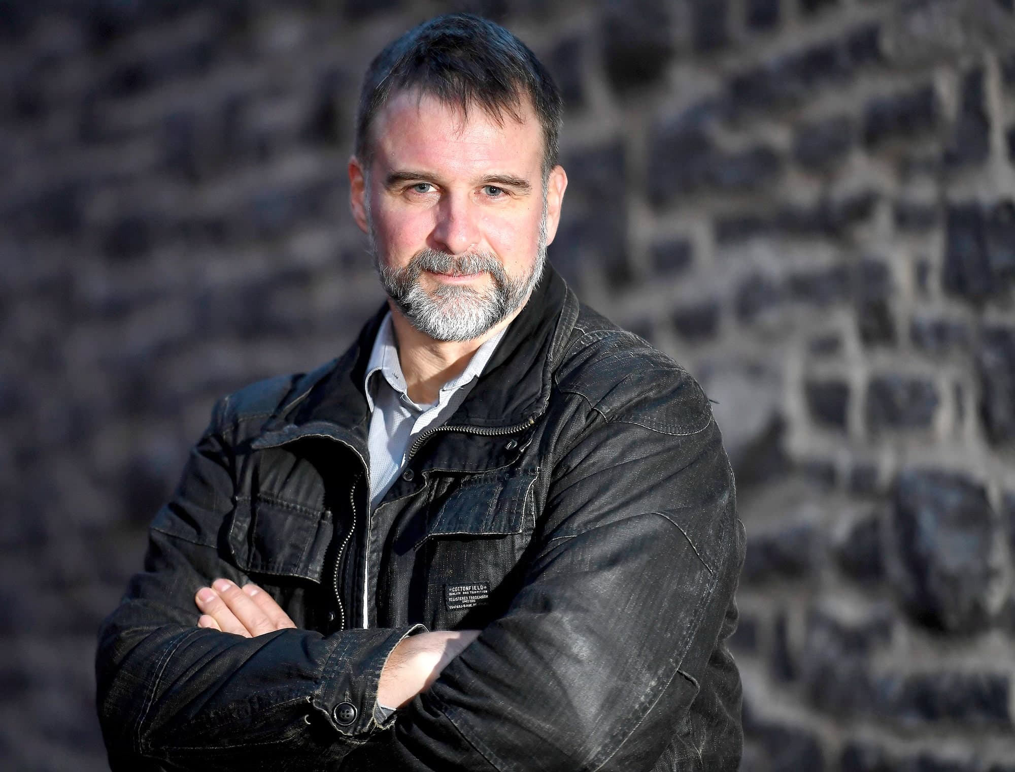 Serge Bonin sera assermenté demain à titre de conseiller municipal de Saint-Étienne, à Lévis. Élu sous la bannière de Repensons Lévis, il marque le retour d’une opposition au conseil municipal et sera le seul à ne pas être membre du parti au pouvoir.