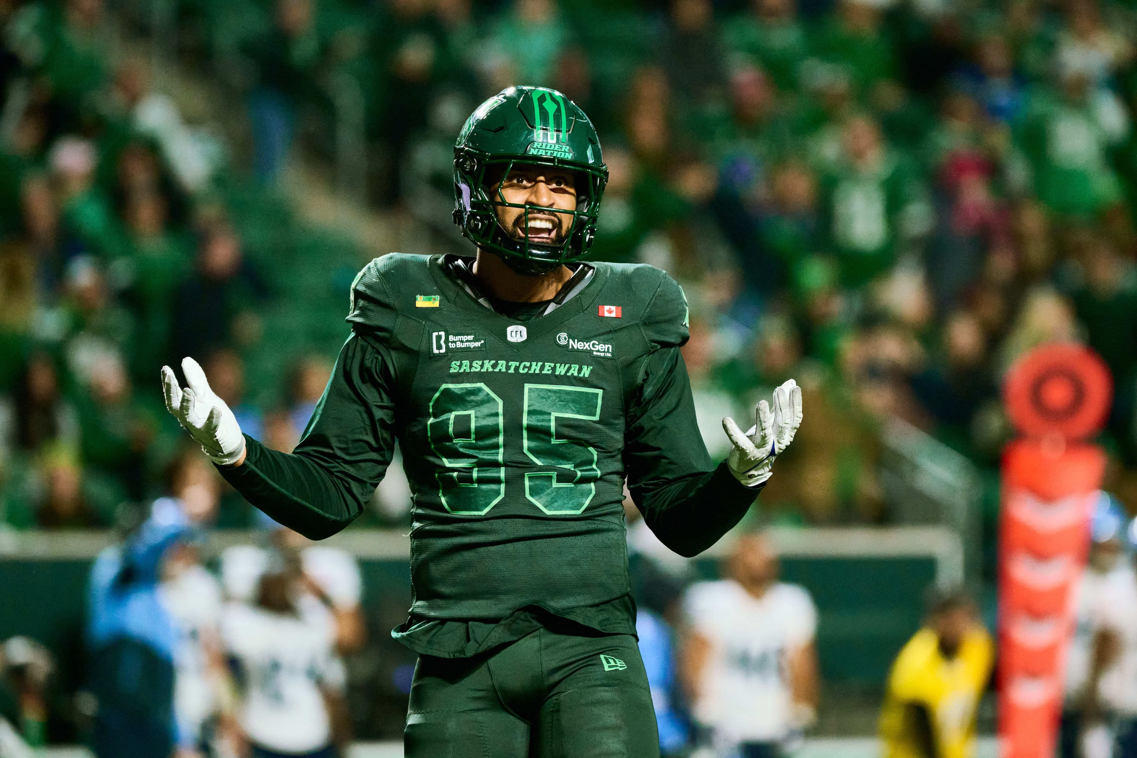 Habakkuk Baldonado, joueur de ligne défensive pour les Roughriders de la Saskatchewan.