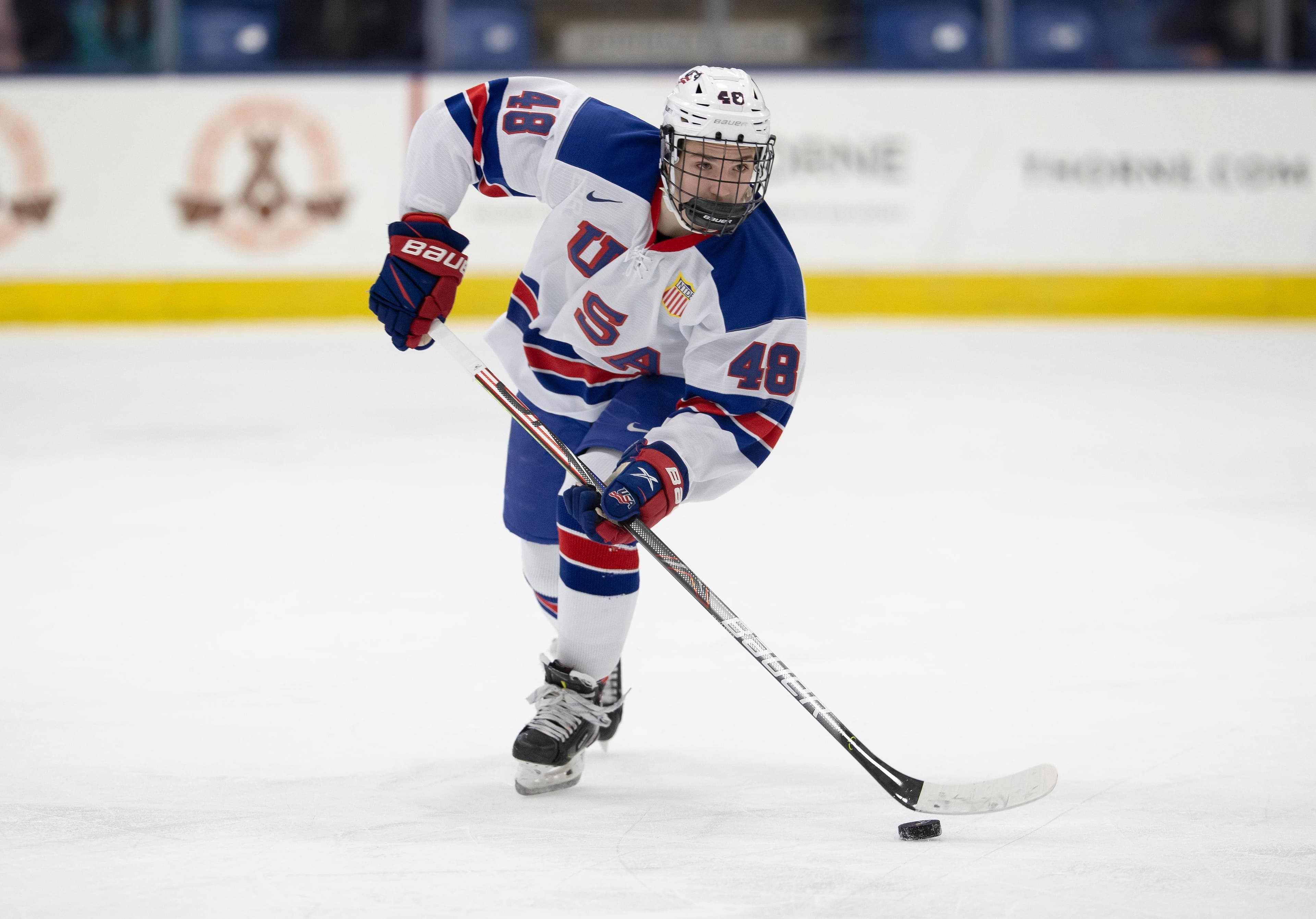 Lane Hutson lors de la saison 2020-2021, avec l’équipe des moins de 17 ans des États-Unis