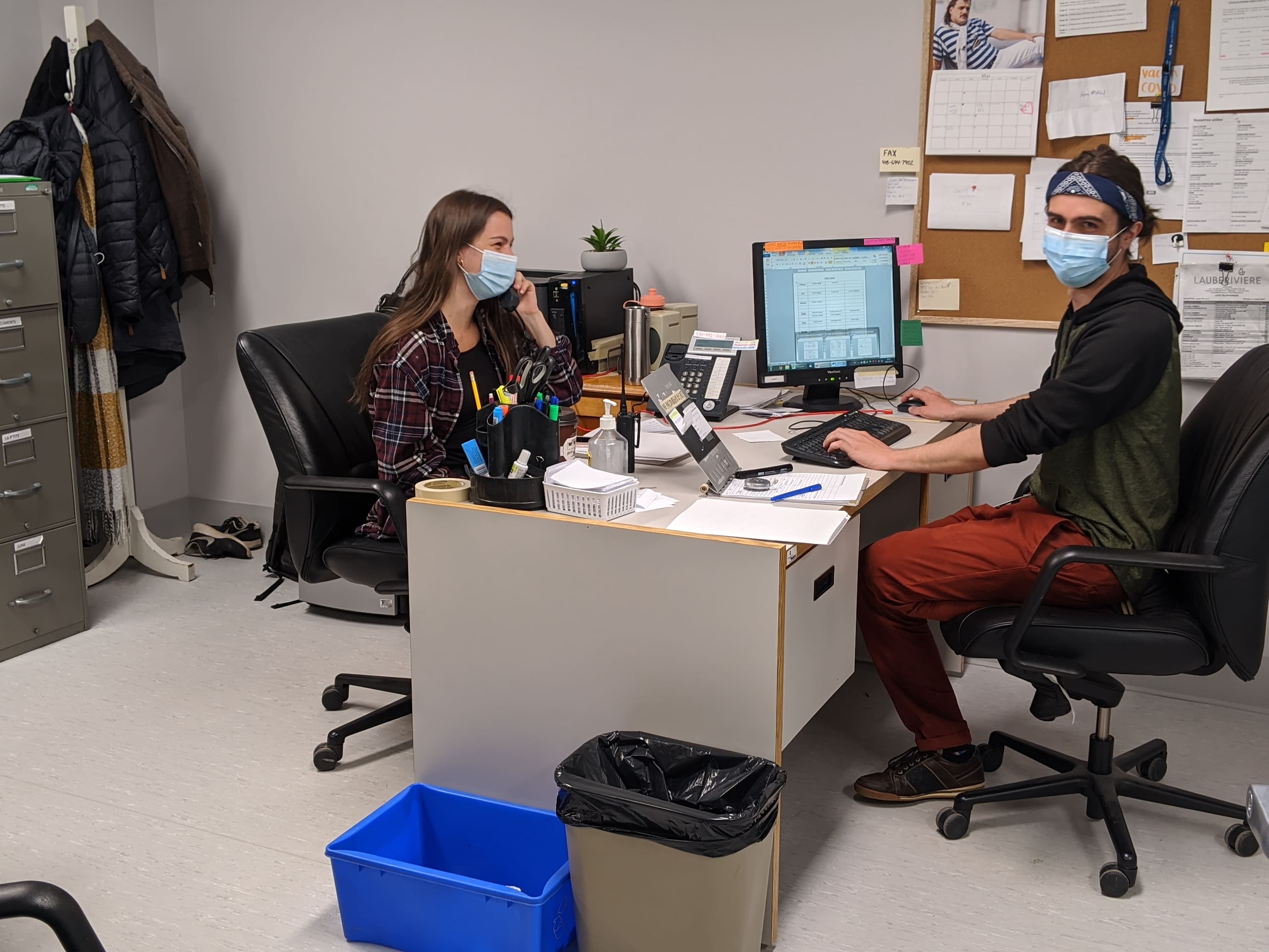 Maëlle Scrosati et Steven Pagé sont intervenants en psychosocial à Lauberivière.