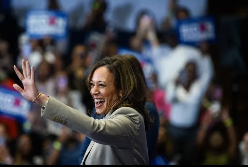 Kamala Harris s'est surtout fait connaître à titre de vice-présidente de Joe Biden depuis son élection en 2020.