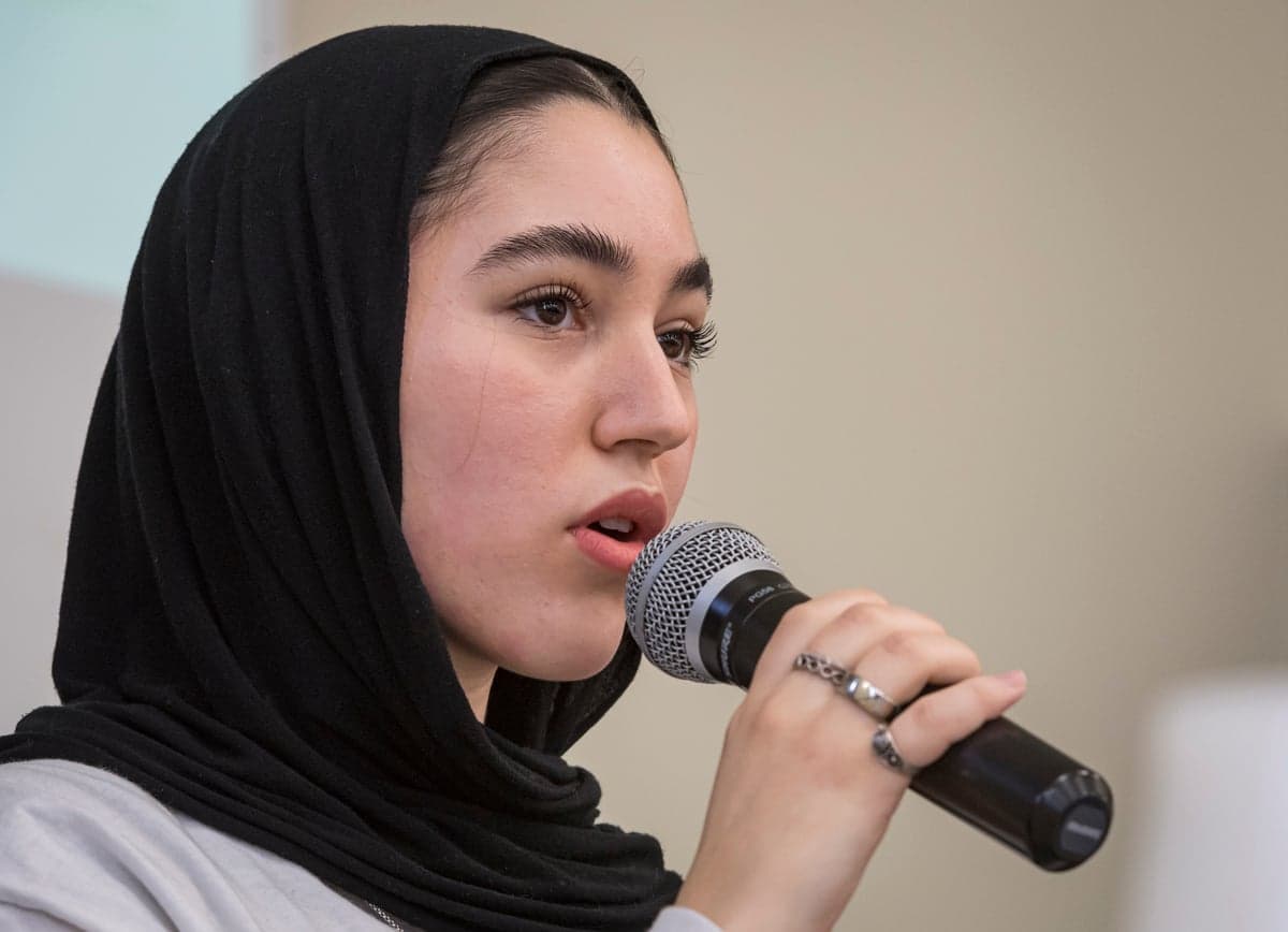 Kenza Chahidi, membre du collectif La voix des jeunes compte.