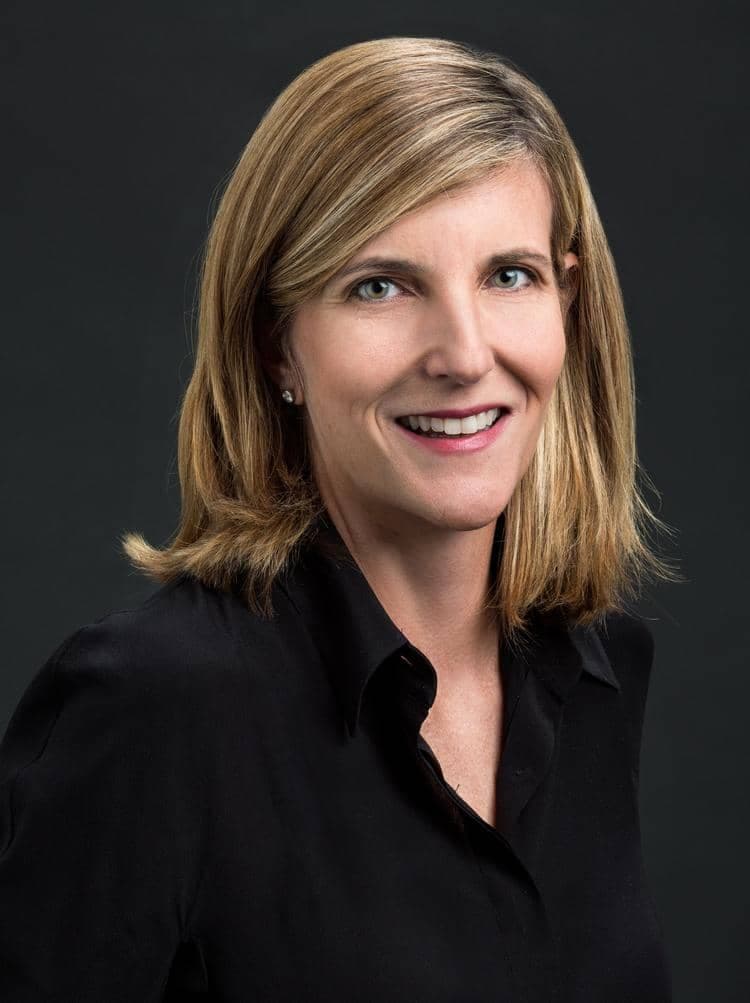 Liz Hamren, vice-présidente corporative responsable des expériences de jeux et des plateformes chez Microsoft