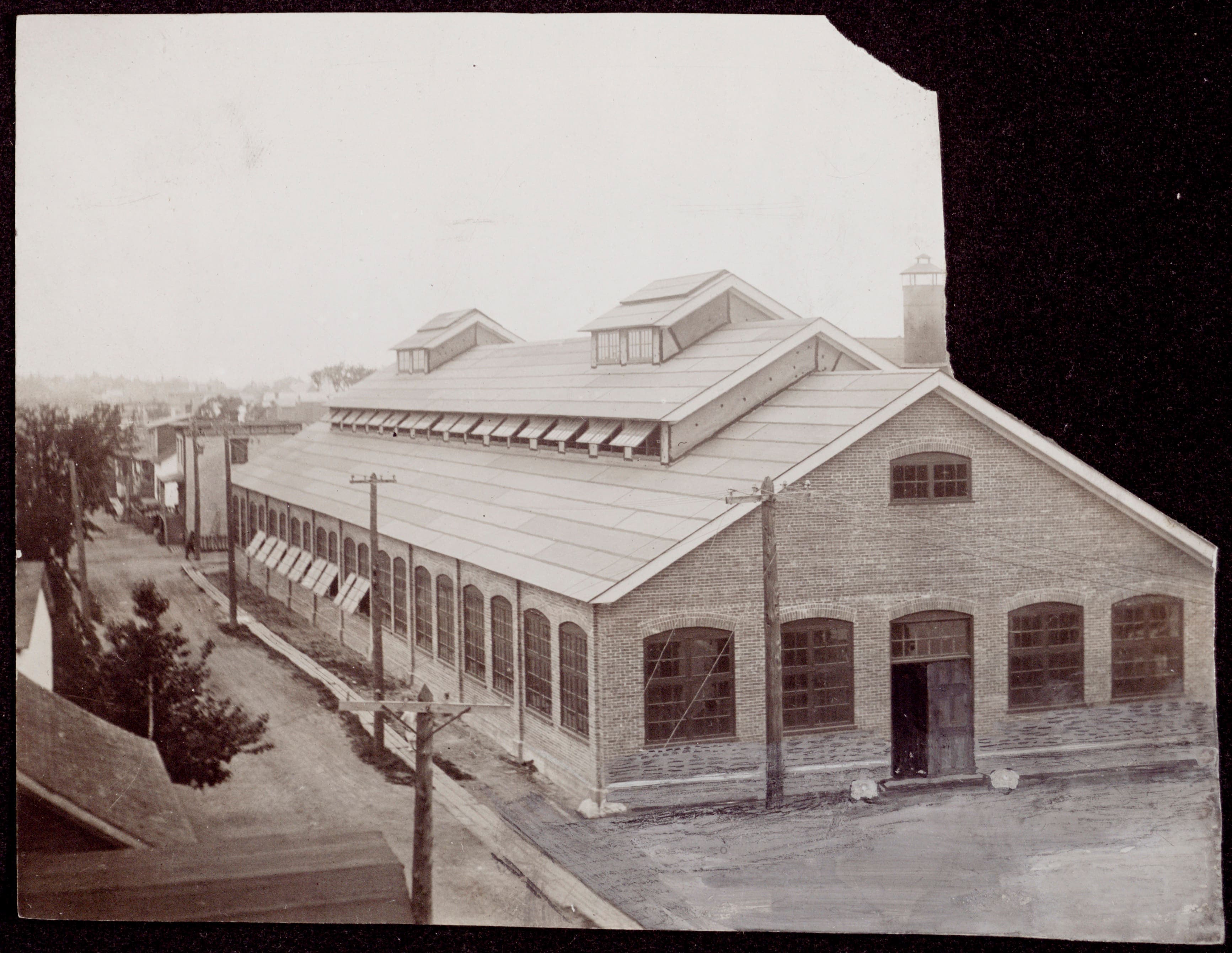 Archives nationales à Montréal (P833, S3, D658). Photographe non identifié.