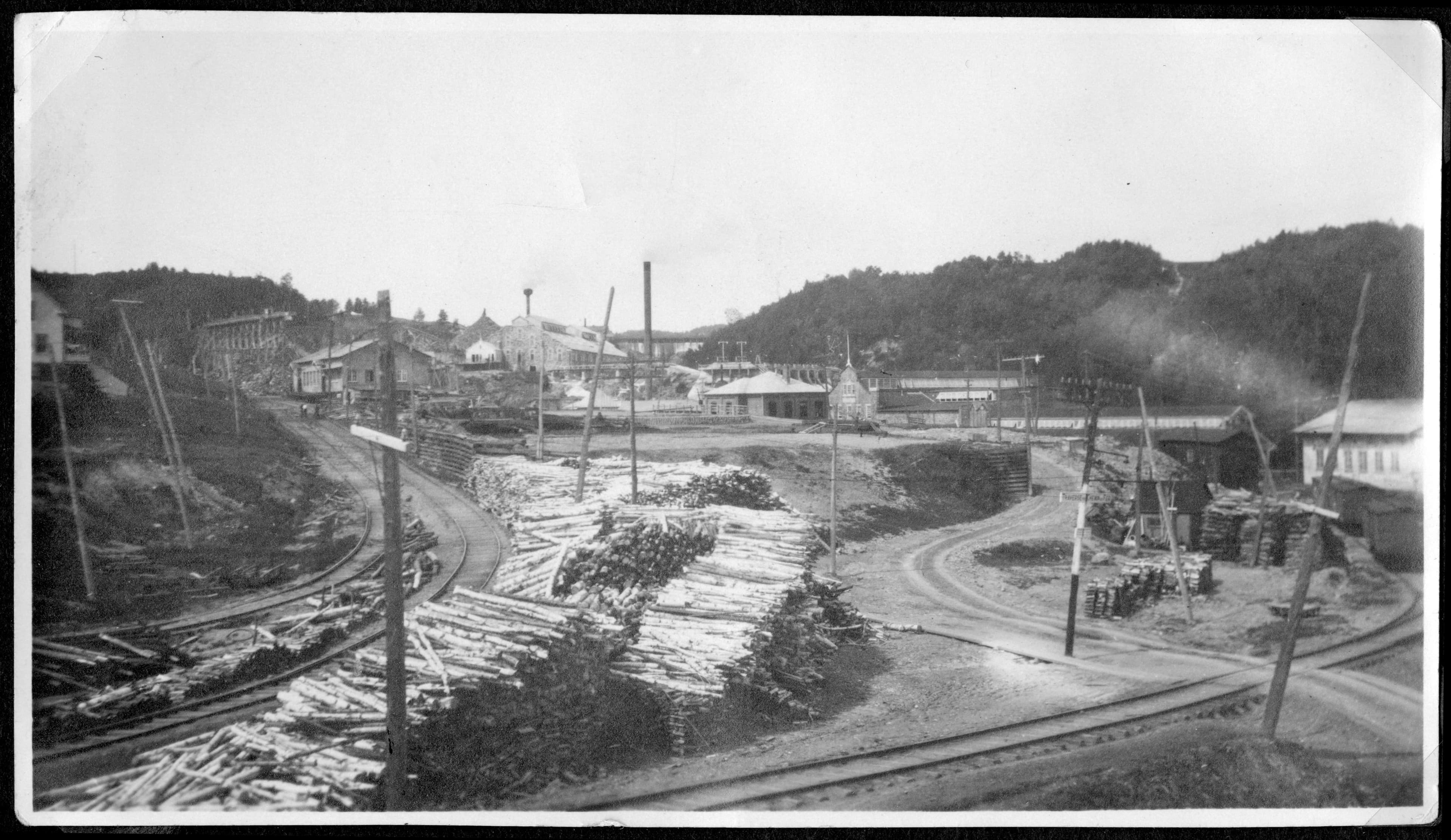 Usine de pulpe à Chicoutimi, après 1910.