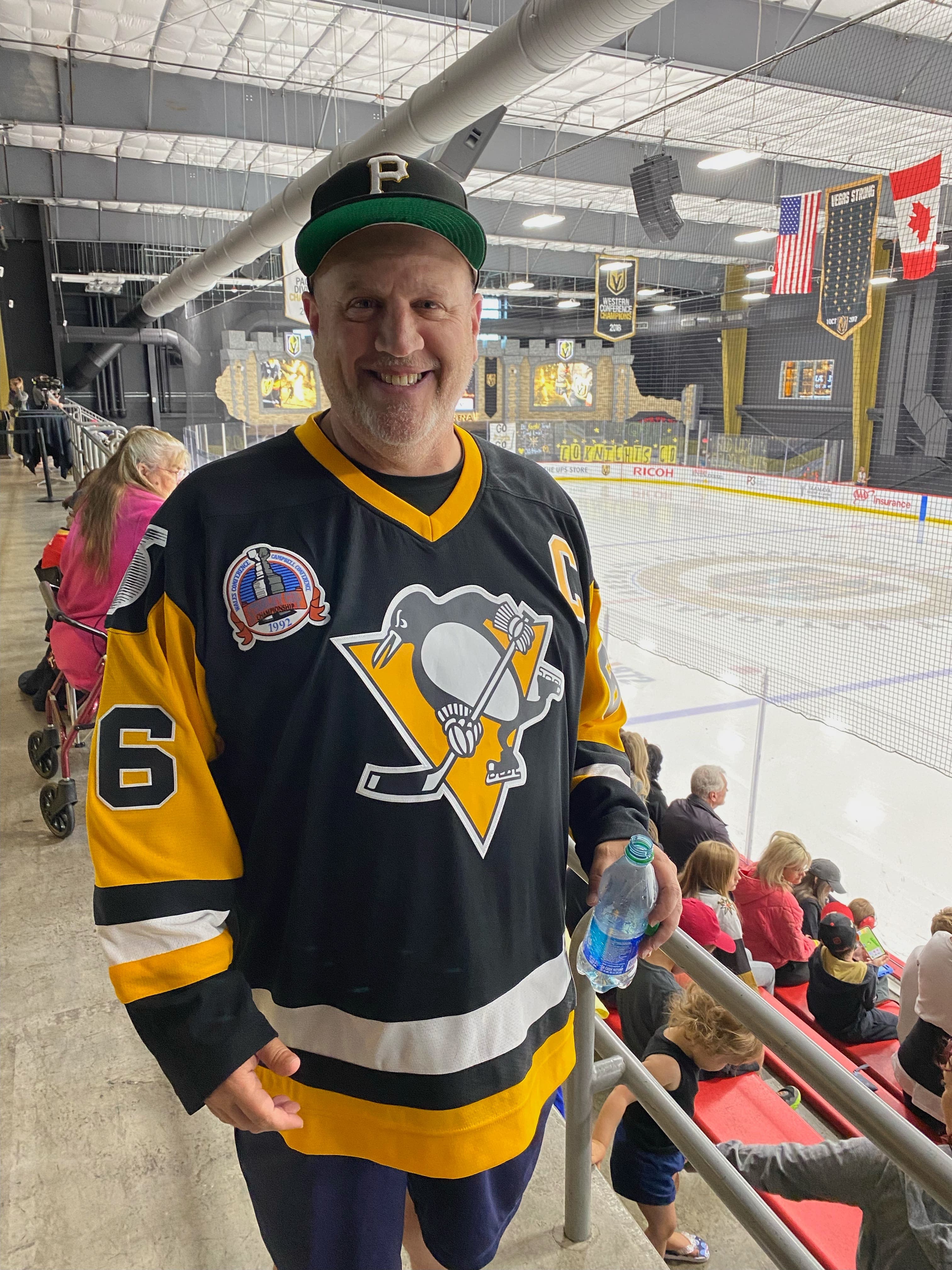 Dave Sharapan, un partisan des Golden Knights originaire de Pittsburgh.