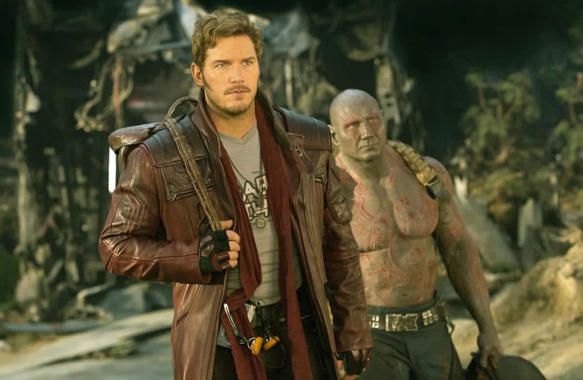 Chris Pratt et Dave Bautista dans Guardians of the Galaxy Vol. 2