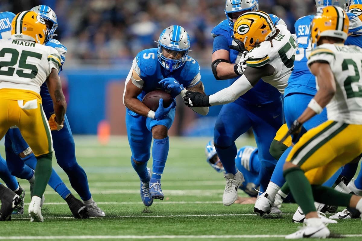 David Montgomery et les Lions ont déjà assuré leur place en séries, mais plusieurs équipes se battent toujours.
