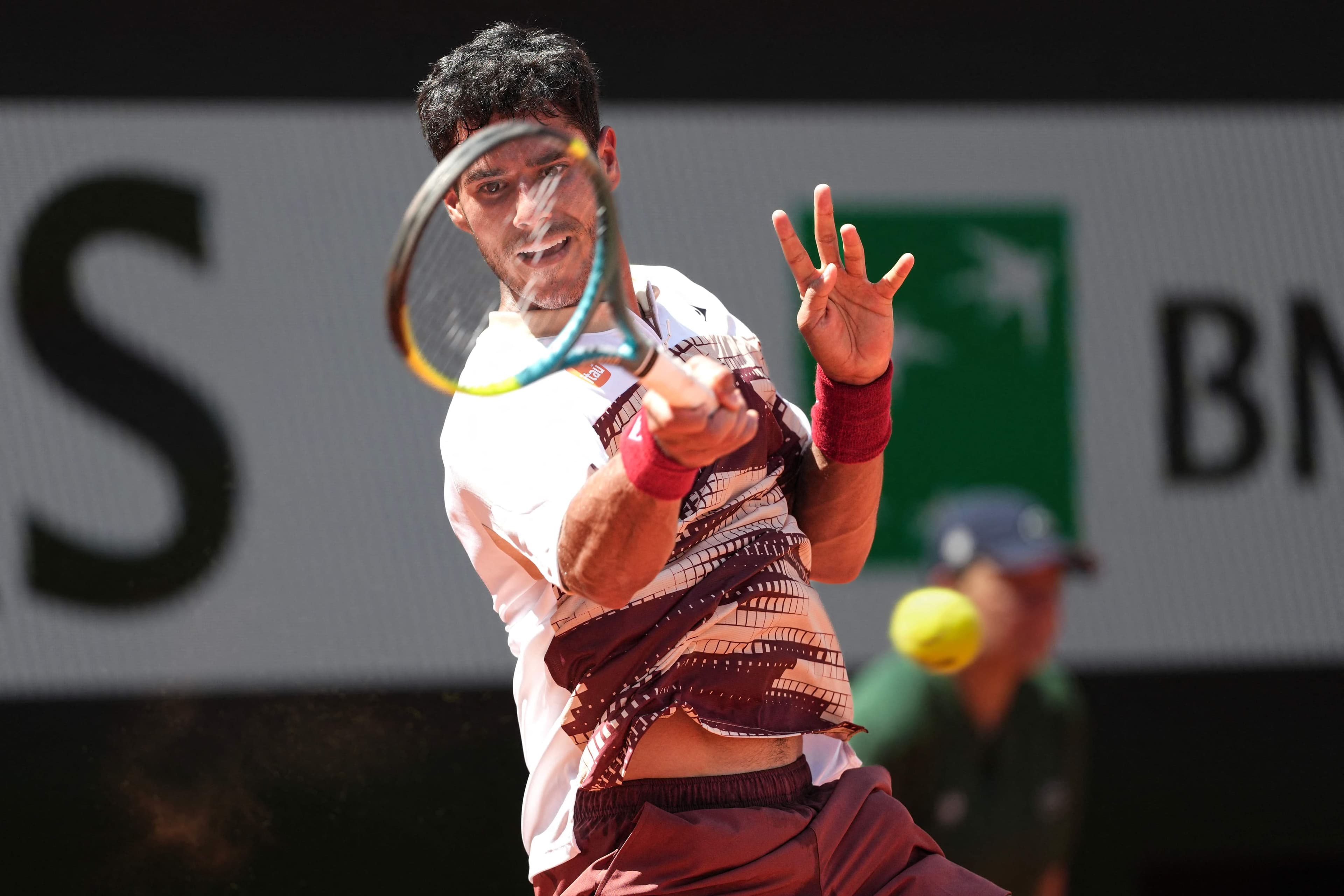 Adolfo Daniel Vallejo lors de son match marathon face au Français Moïse Kouame, jeudi dernier, à Roland-Garros.