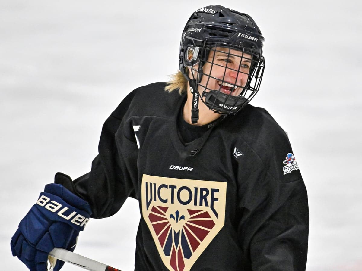 Marie-Philip Poulin était heureuse d’amorcer le camp d’entraînement de la Victoire de Montréal, jeudi dernier, sur la Patinoire Denis-Savard.