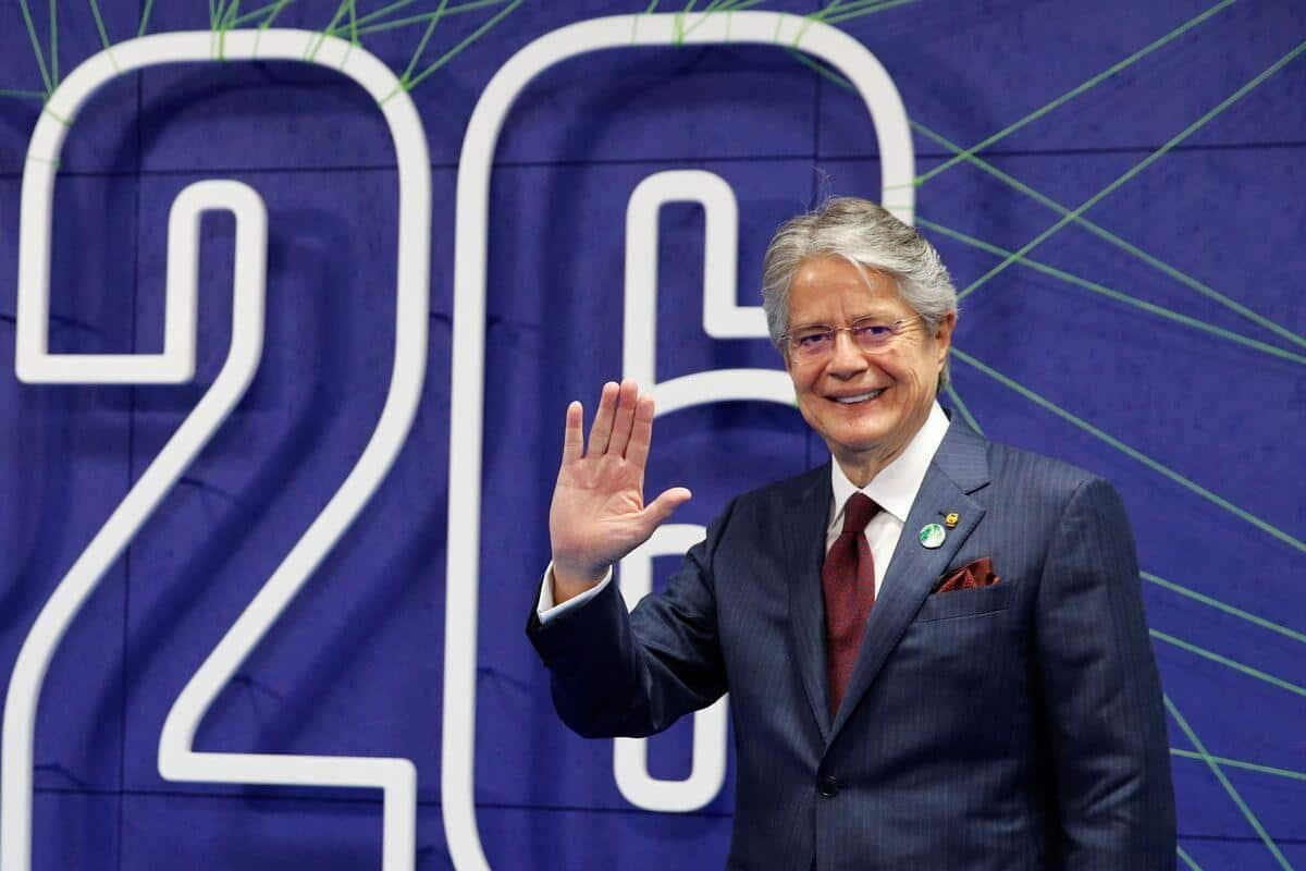 Le président Guillermo Lasso arrivant à la COP26 de Glasgow