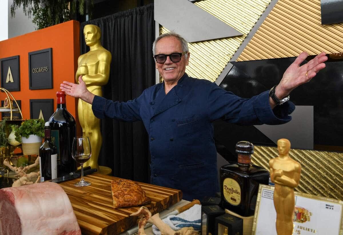 Le réputé chef Wolfgang Puck concocte depuis près de 30 ans le festin du bal des gouverneurs.