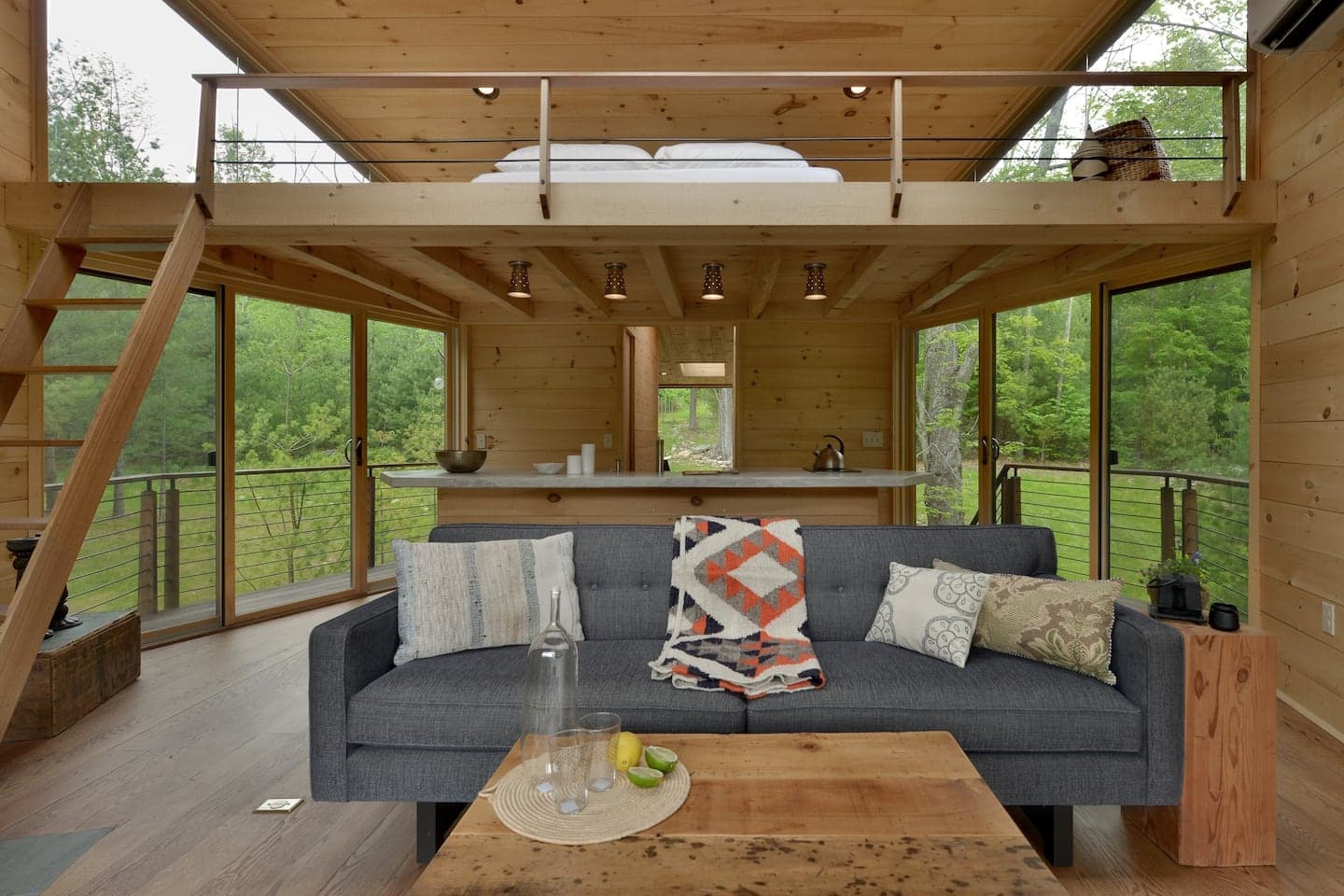 AIRBNB