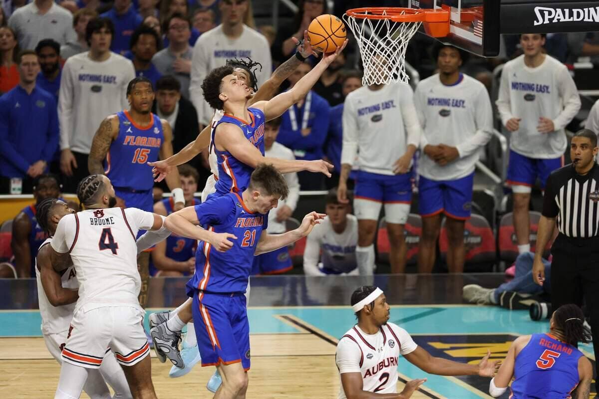 Walter Clayton fils en a mis plein la vue samedi, durant la demi-finale opposant les Gators de la Floride aux représentants de l’Université Auburn.