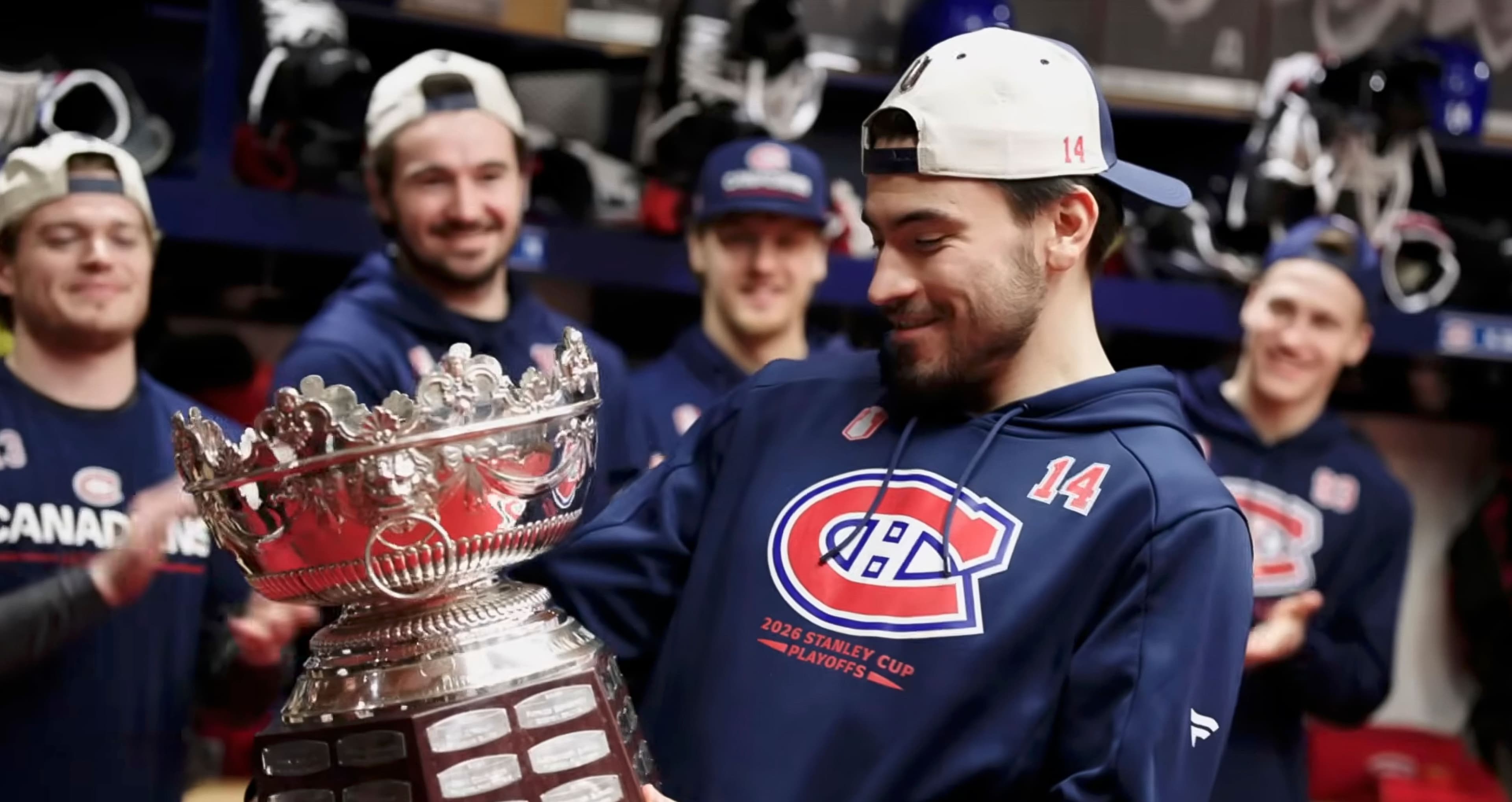 Nick Suzuki est le lauréat du trophée Frank-J.-Selke et Cole Caufield est le lauréat du trophée Lady-Byng pour la saison 2025-2026.
CAPTURE D’ÉCRAN YOUTUBE CANADIENS
