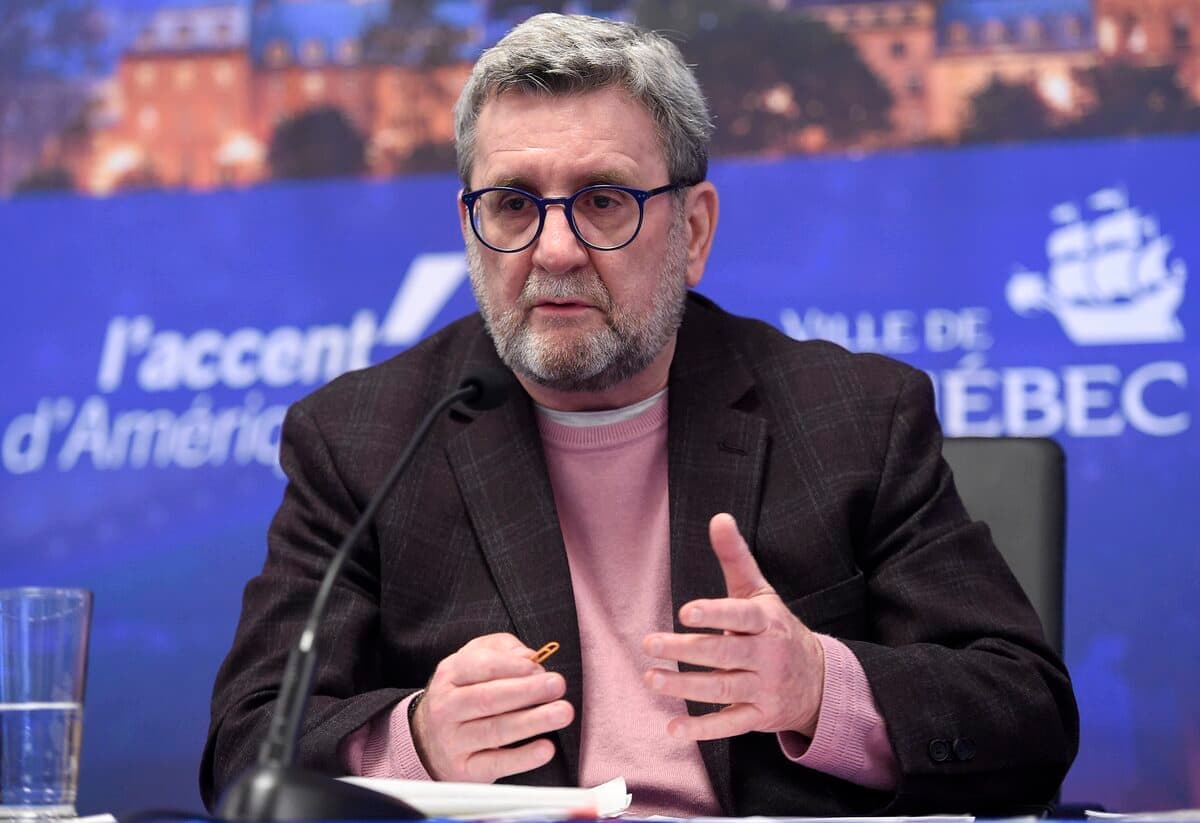 Le dialogue de sourds entre le gouvernement Legault et la Ville de Québec continue au sujet du tramway. « Depuis des mois, nous sommes flexibles et on l’a été », a renchéri le maire Régis Labeaume, vendredi.