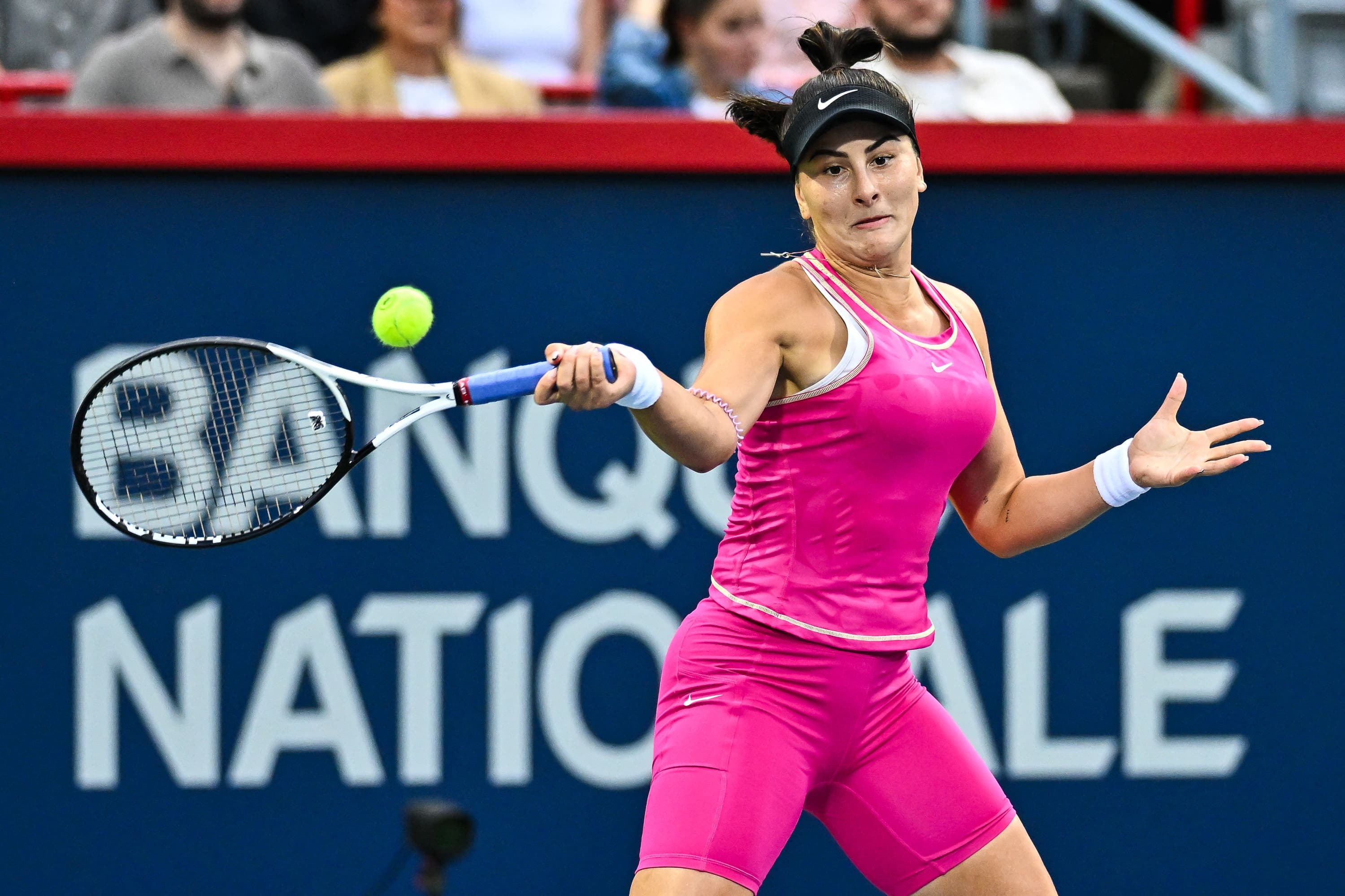 Bianca Andreescu a eu beaucoup de difficulté avec les coups précis et en profondeur de Camila Giorgi.