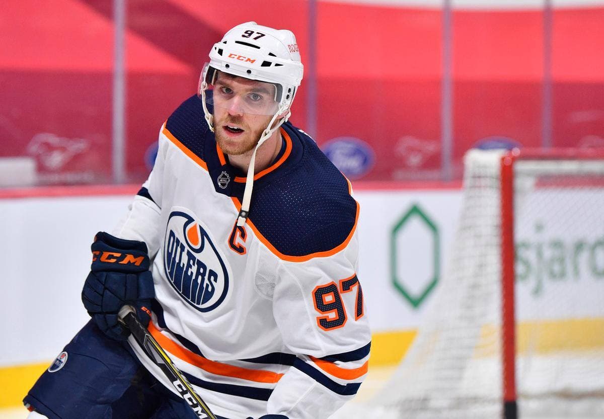 Connor McDavid a remporté le trophée Art-Ross.