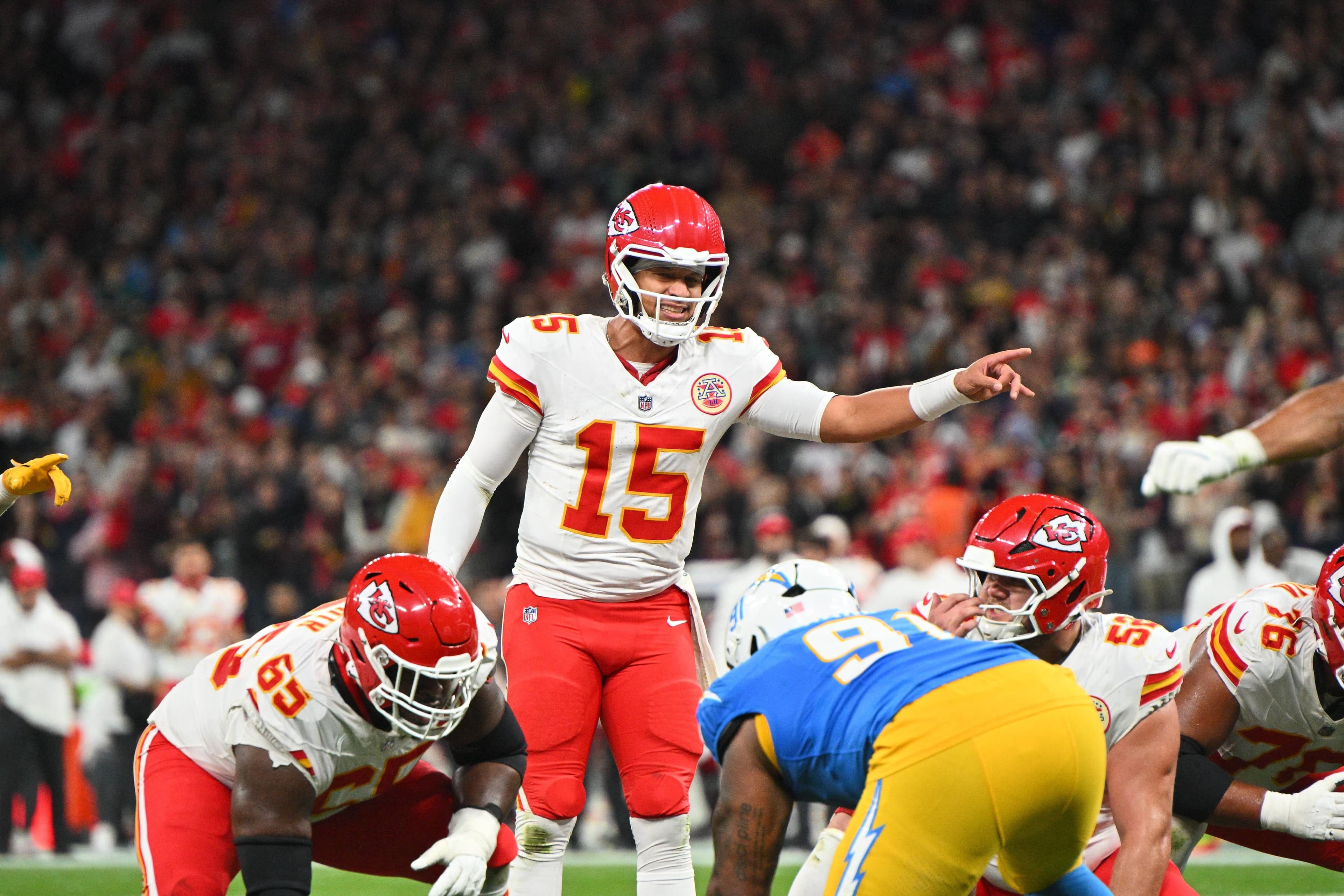 Le quart-arrière Patrick Mahomes a signé une prolongation de contrat avec les Chiefs de Kansas City le mercredi 10 juin 2026.
