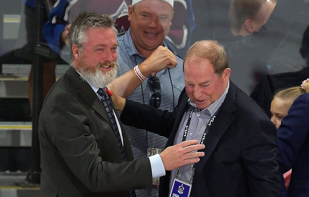 Patrick Roy et Jacques Tanguay se retirent après avoir offert à Québec la troisième Coupe Memorial de son histoire.