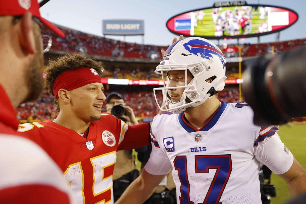 Patrick Mahomes et Josh Allen sont au cœur d’une rivalité épique entre Chiefs et Bills.