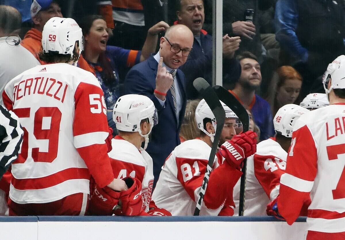 L'entraîneur-chef des Red Wings de Detroit, Jeff Blashill