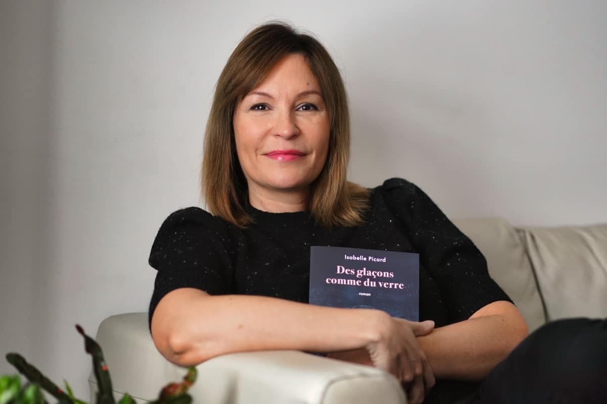 Isabelle Picard est ethnologue. Elle est originaire de Wendake.
