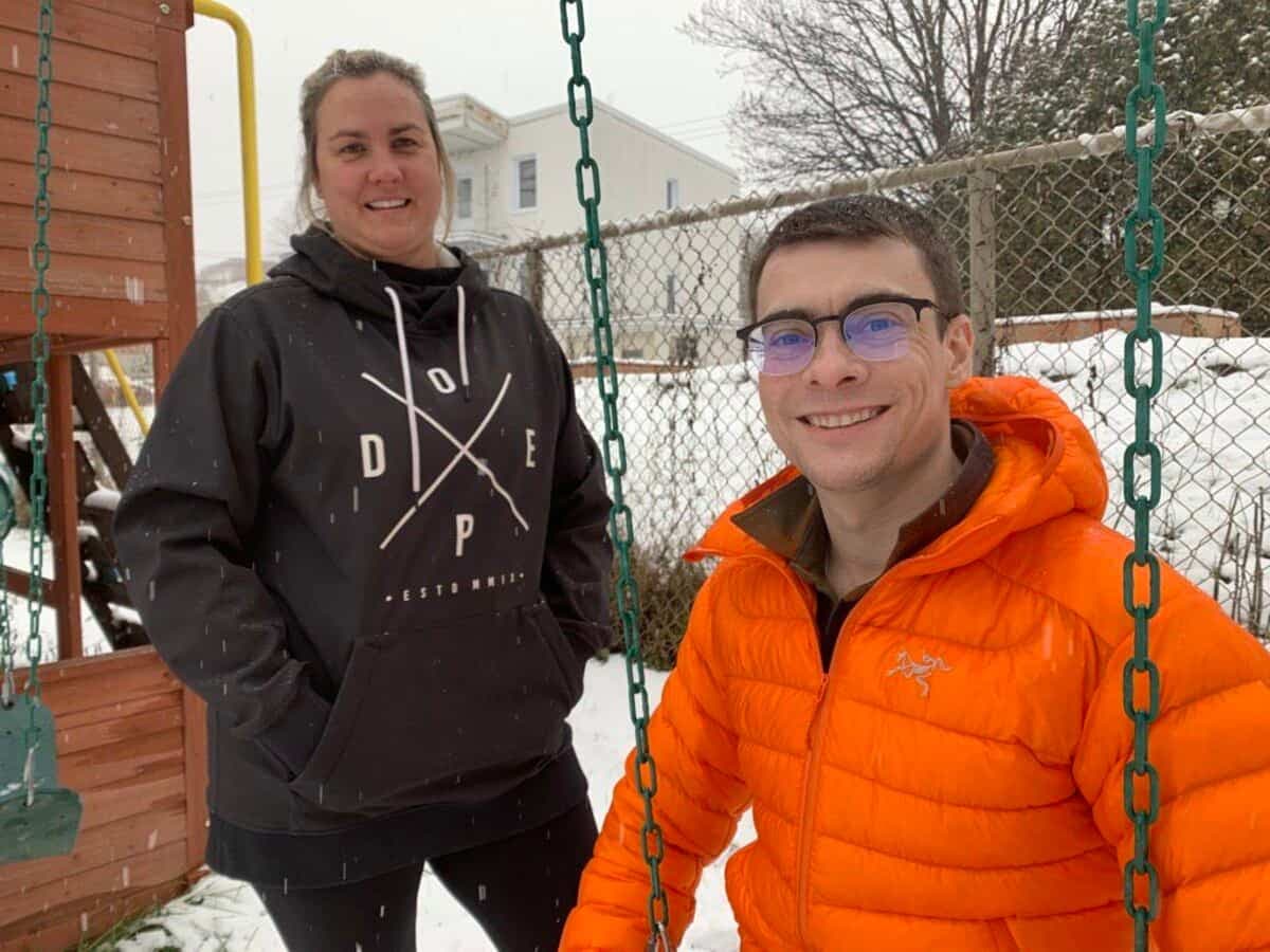 Le fils de trois ans d’Andréanne Beaulieu, Gabriel, aurait pu perdre la vie sans l’intervention rapide de son voisin, Samuel Boisvert, qui est accouru pour le sauver.