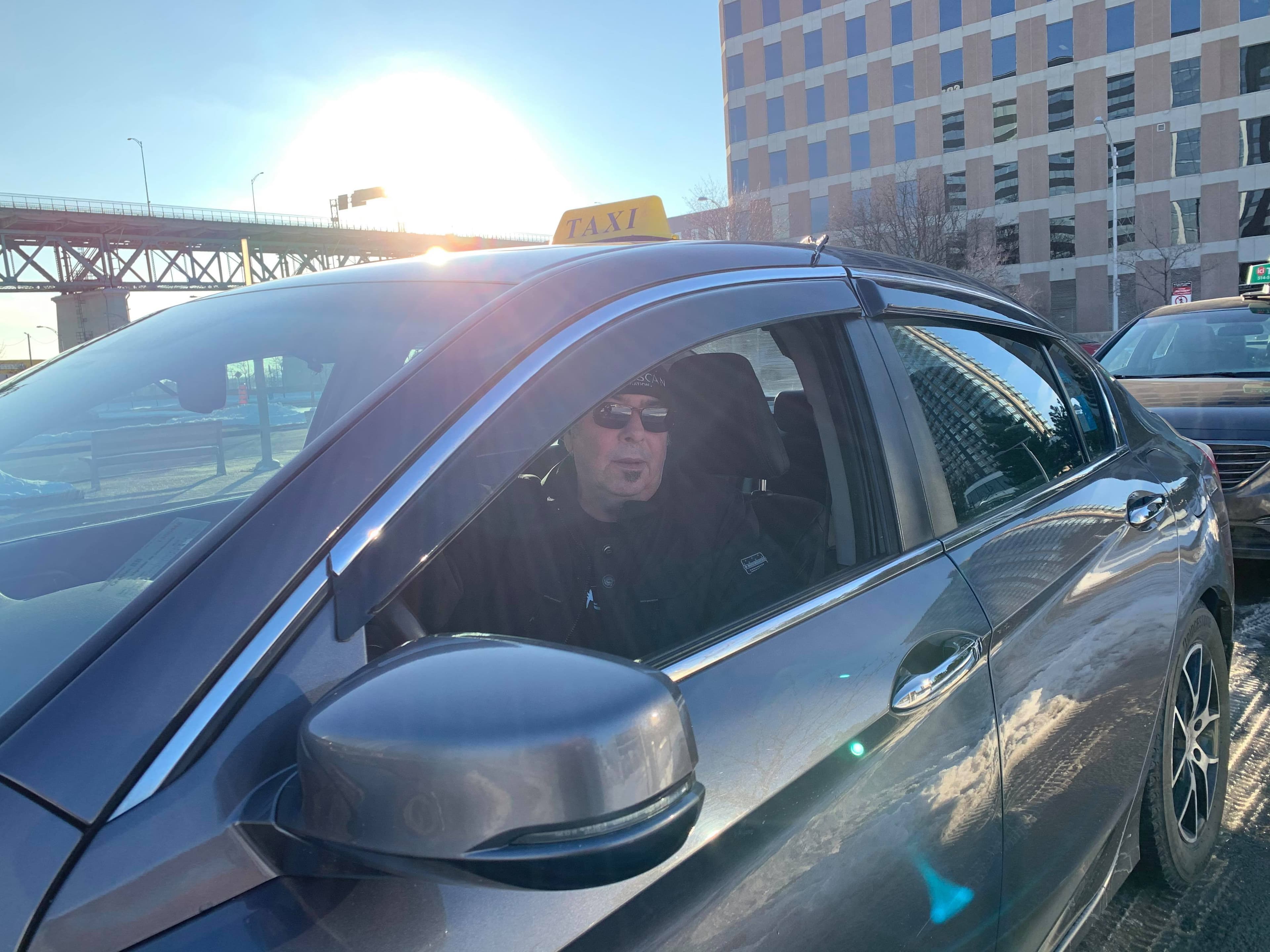 Jeannot Lévesque, chauffeur de taxi depuis 37 ans sur la Rive-Sud de Montréal